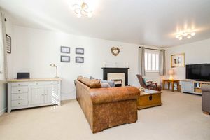 Photo 19- click for photo gallery